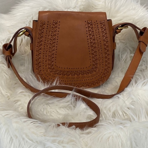 Anthropologie Handbags - Anthropologie Jasper & Jeera Leather Crossbody Bag